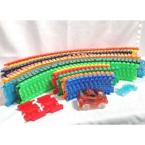Magic Tracks Glow in the Dark 18 Feet Flexible Track & Orange Race Car w/ Lights